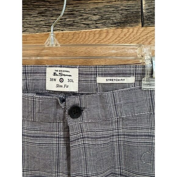 Ben Sherman NWT Heritage Check Slim Taper Trouser size 38 x 30 - Picture 4 of 8